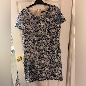 Tommy Hilfiger size 14 blue/cream lace shift dress. Beautiful